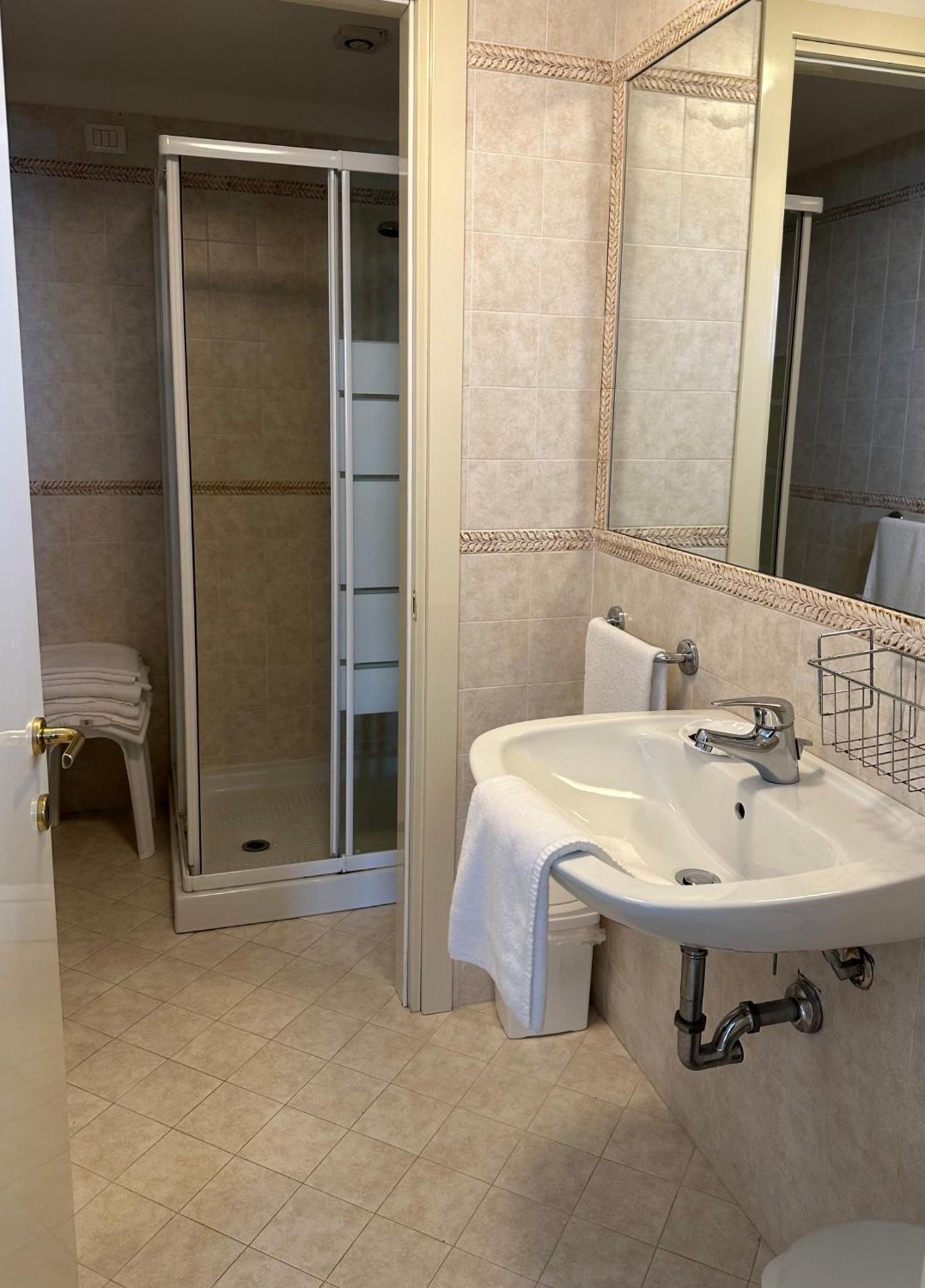 Nauthotel 格拉多 外观 照片
